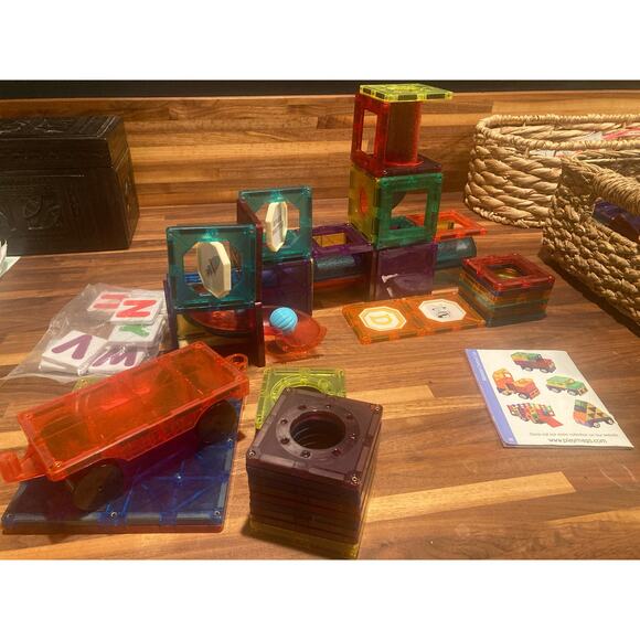 Magnetic Tiles + Pipe Set TONS of pieces Pre-owned Playmags + Lukat Brands - Picture 5 of 16